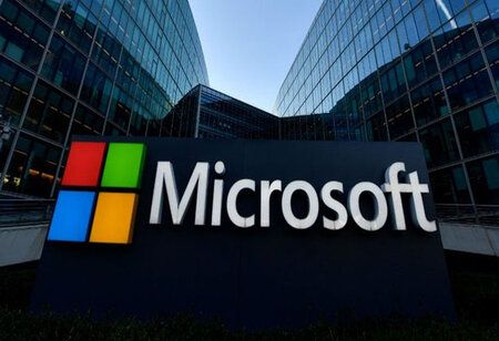 Microsoft outage momentarily disables ChatGPT, Copilot, and other search functions