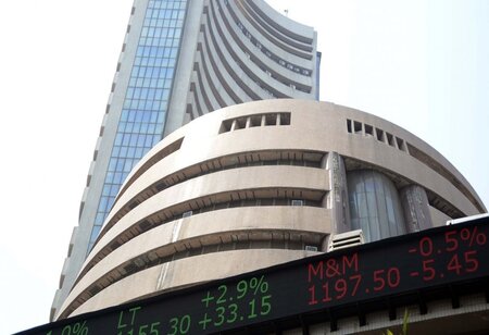 Market cap of 8 of the top 10 valued companies tanks over ₹1.38 lakh crore