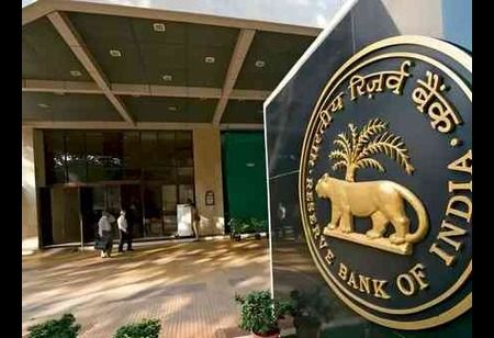 RBI to Inject ₹3 Trillion via OMOs, Forex Swap to Ease Liquidity