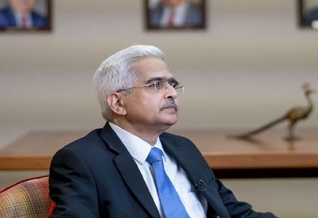 Observing at banks’ business models carefully: Das