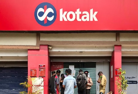 Kotak Mahindra Bank raises Rs 300 crore through NCDs