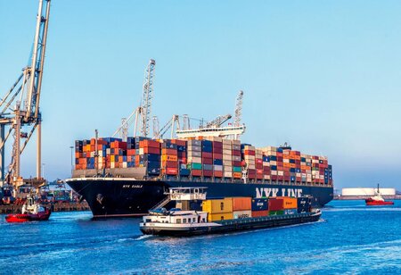 Trade deficit increases on high oil import bill