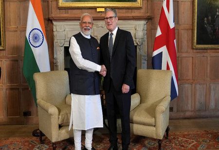 Britain Signs a Major Free Trade Agreement with India during Modi’s Trip