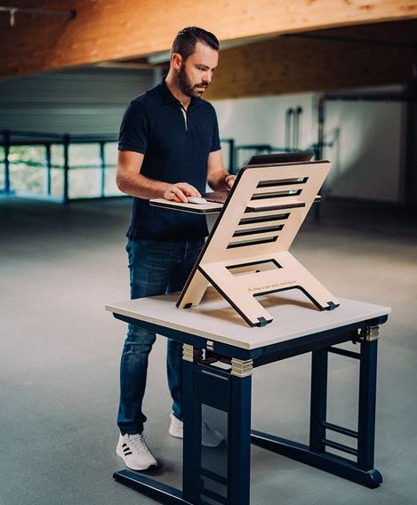 Revealed 5 Benefits of Standing Desk 2020!