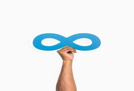 Meta Platforms Reduces Monthly Subscription Cost in the Face of Regulatory Review
