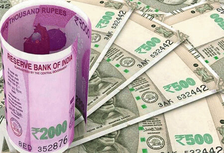 domestic institutions keep buying tap on Even as FPIs turn net sellers in May so far