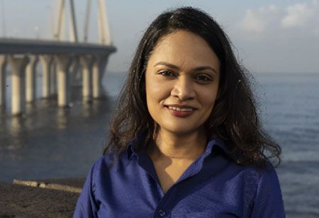 Women Leading the Green Finance Revolution: Breaking Barriers and Driving Sustainable Impact