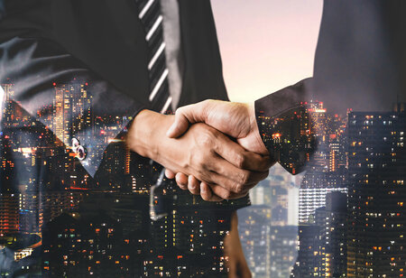 Vedanta in talks with Taiwan's Innolux to Establish a display Fab Plant in India