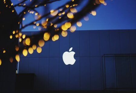 The first M4 Chipset with Twin OLED Displays: New iPad Pro