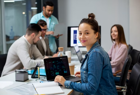 Indian IT Enterprises will Experience a 5-6% Increase in Hiring