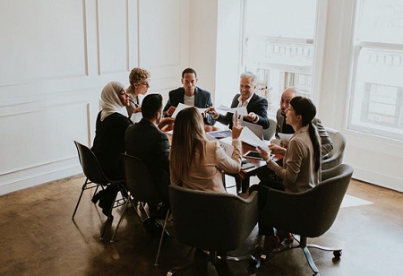 5 Ways To Ensure Your Employee Handbook Reflects Your Company Values
