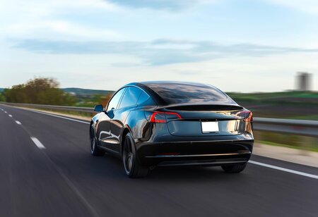 Tesla and Competitors Receive Poor Grades For Self-Driving Technologies