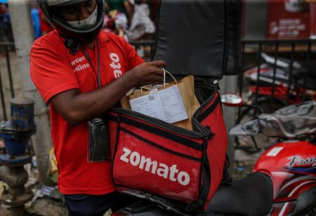 Zomato to invest 1 billion US Dollars in startups