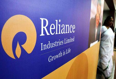 Reliance Infra Raises Rs 550.56 Crore through Preferred Stock Offering