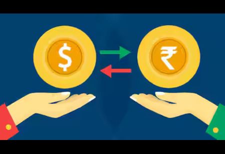 Rupee Slides Below 90/USD, Sparks Fresh Economic Concerns