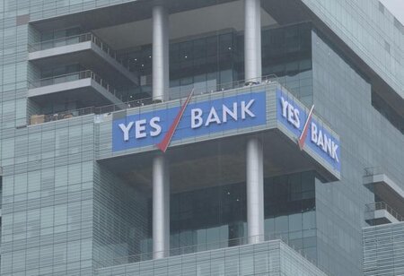 Yes Bank set to raise fund via bonds in Indian/foreign currency
