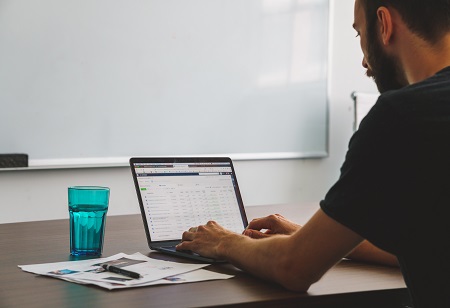 How To Use Facebook Advertising For Your Business