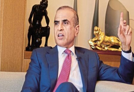 Bharti Global to Invest Rs 3700 crore more in OneWeb