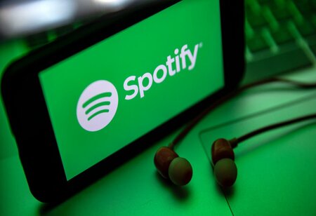 Spotify Rivals YouTube, Introducing Music Video Feature for Users
