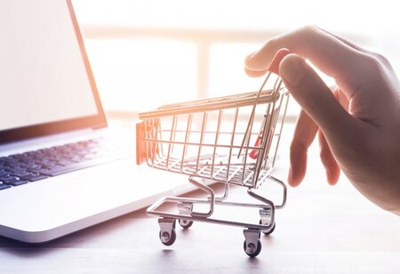 Consumers Continue the trend of Shopping Online 