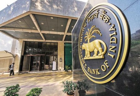 RBI increases policy rate to 4.9 percent 
