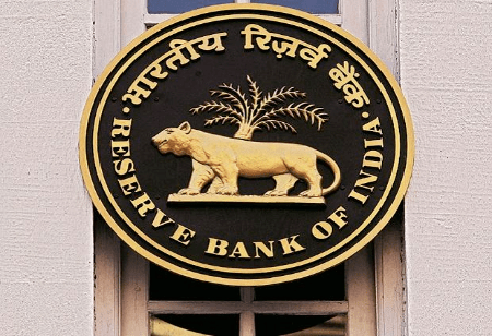 RBI doubles payments bank balance limit to ₹2 lakh to promote Digital payments
