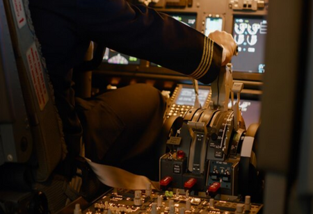 Government Intends to Impose a Two-month Asset Freeze on Bankrupt Airlines